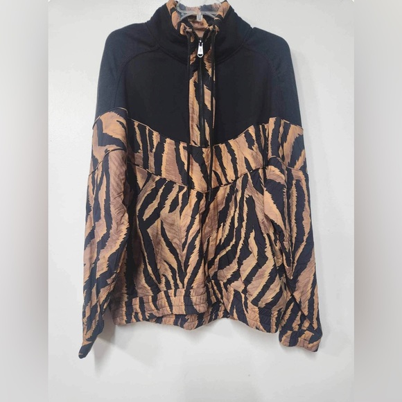 Free People Movement Walk The Line Pullover Size L. $198. B22 - Picture 3 of 5